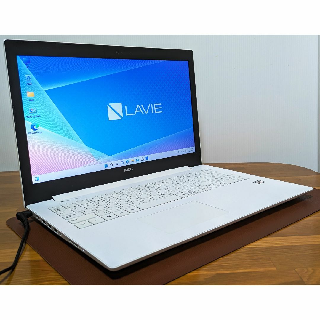 NEC(エヌイーシー)の美品Win11 LAVIE GN18H/E2/8G/SSD/DVD/カメラ/WL スマホ/家電/カメラのPC/タブレット(ノートPC)の商品写真