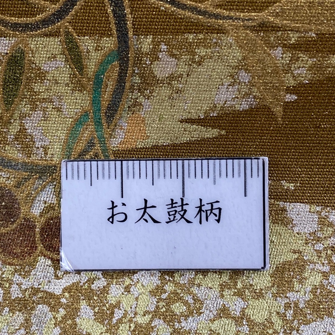 袋帯 美品 逸品 お太鼓柄 正絹 【中古】 レディースの水着/浴衣(帯)の商品写真