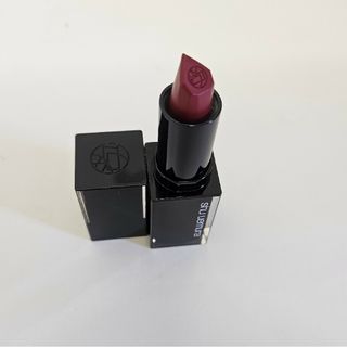 未使用！shu uemura ルージュアンリミテッド　キヌマット　RD176