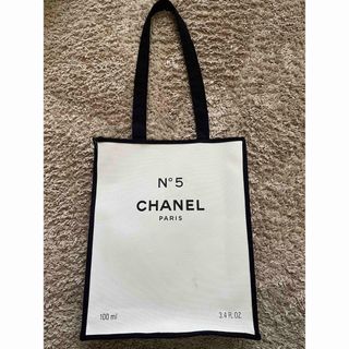 CHANEL - CHANEL  シャネル　ノベルティ　トートバッグ　黒石奈央子さん使用