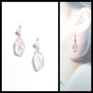 No.228-C　ホログラムとパール☆ピンクピアス・イヤリング(鉱石型)(ピアス)