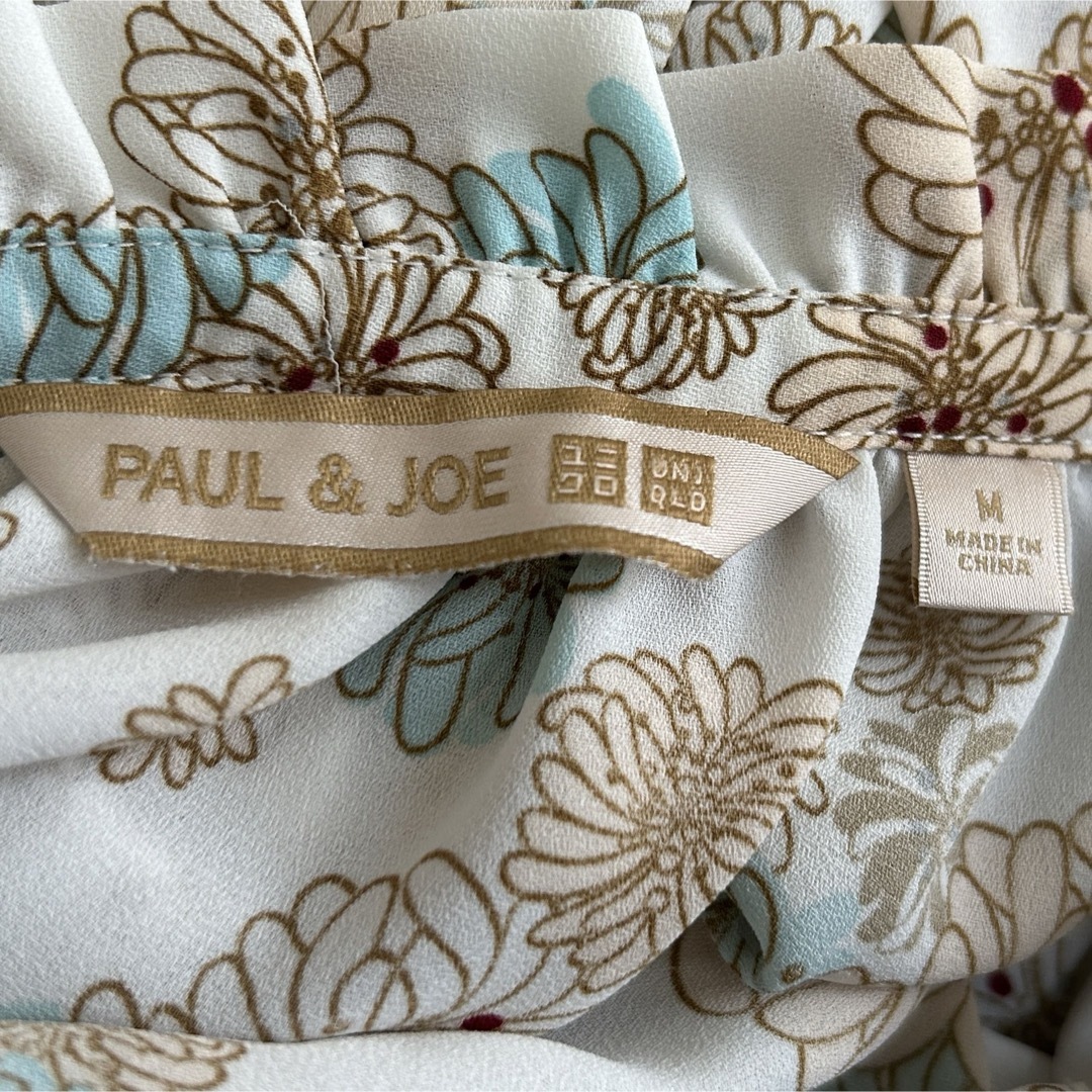 PAUL & JOE(ポールアンドジョー)のUNIQLO レディース　ブラウス　ポールアンドジョー 花柄ブラウス レディース レディースのトップス(シャツ/ブラウス(長袖/七分))の商品写真