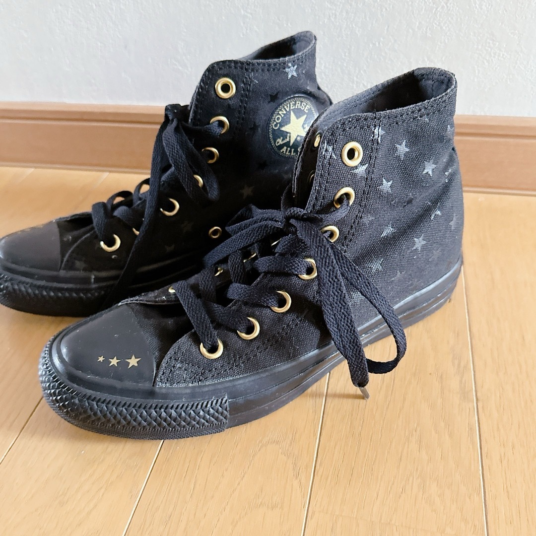 CONVERSE(コンバース)のコンバースオールスター ハイカット 星柄 23cm 5CJ537 レディースの靴/シューズ(スニーカー)の商品写真