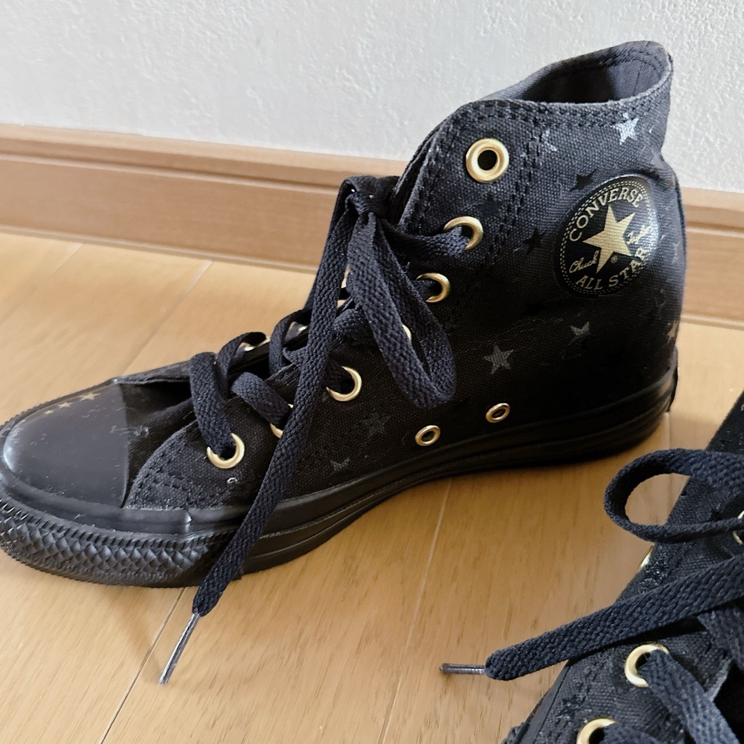 CONVERSE(コンバース)のコンバースオールスター ハイカット 星柄 23cm 5CJ537 レディースの靴/シューズ(スニーカー)の商品写真