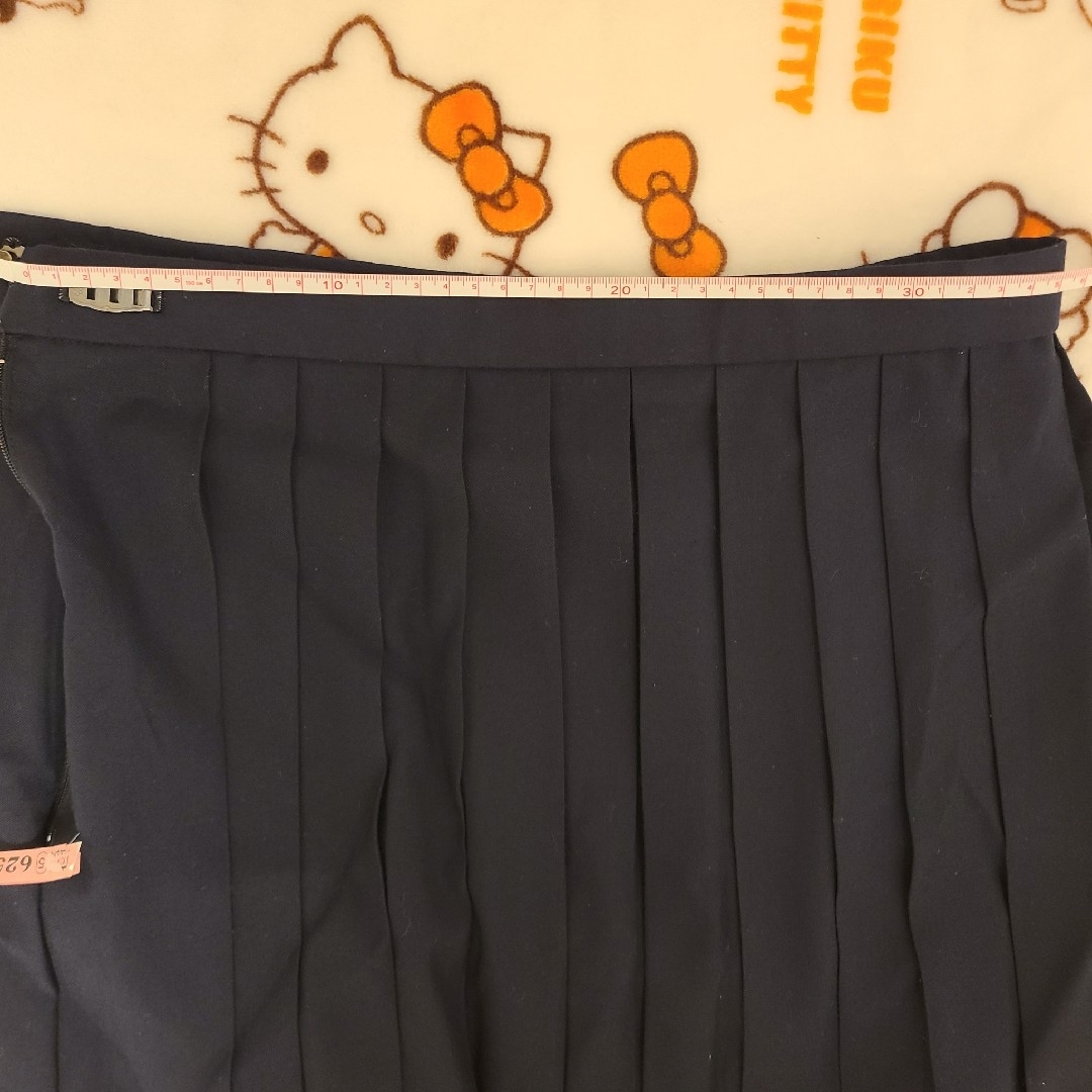 TOMBOW(トンボガクセイフク)の【コスプレ】匿名配送 制服 プリーツスカート ミニ丈 ウエスト72cm エンタメ/ホビーのコスプレ(衣装)の商品写真