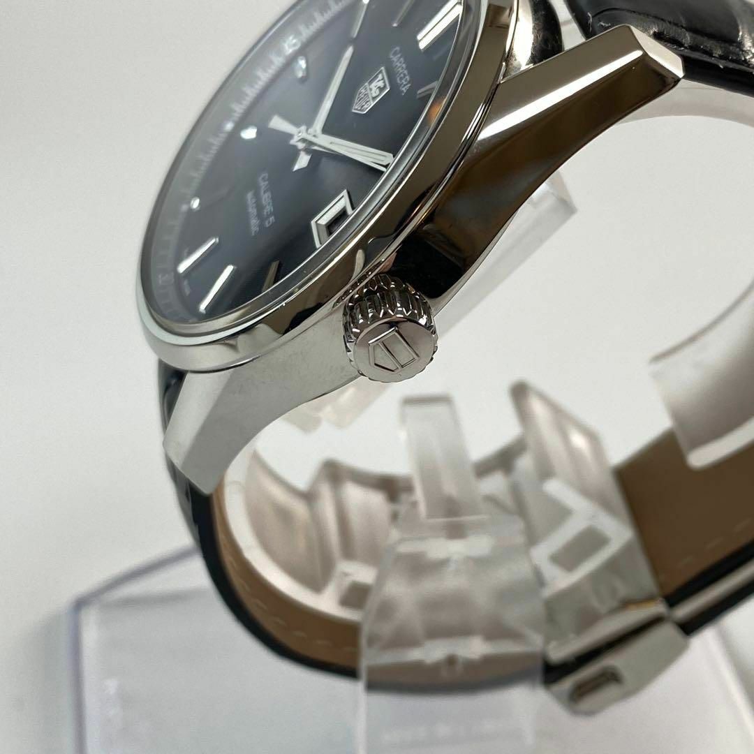 TAG Heuer(タグホイヤー)の美品 TAG Heuer カレラキャリバー 5 黒文字盤 WAR211A メンズの時計(その他)の商品写真