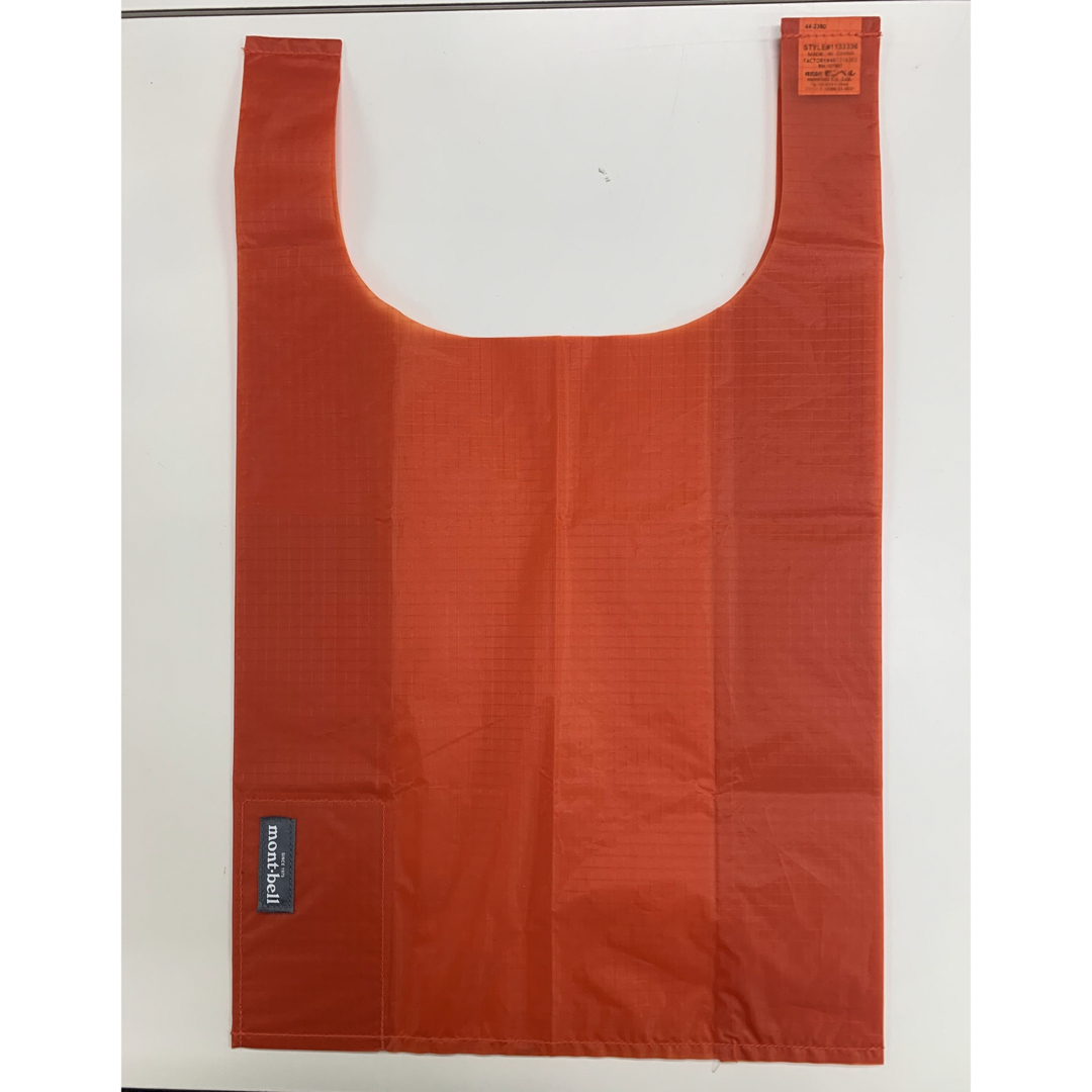 mont bell(モンベル)の【モンベル】フラットバッグ　オレンジ　Mサイズ レディースのバッグ(トートバッグ)の商品写真