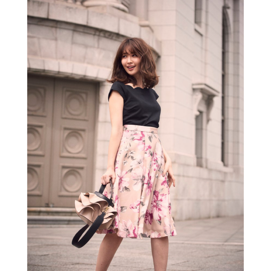Rirandture(リランドチュール)のリランドチュール　オータム大花スカート レディースのスカート(ひざ丈スカート)の商品写真
