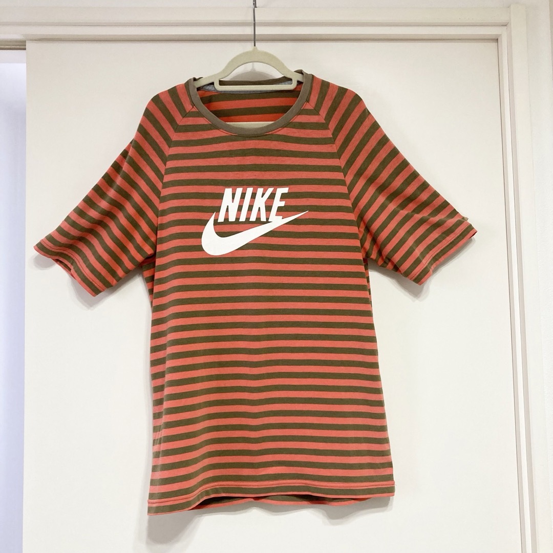 NIKE(ナイキ)のキッズ ナイキ NIKE 半袖 Tシャツ 160 オレンジ キッズ/ベビー/マタニティのキッズ服男の子用(90cm~)(Tシャツ/カットソー)の商品写真