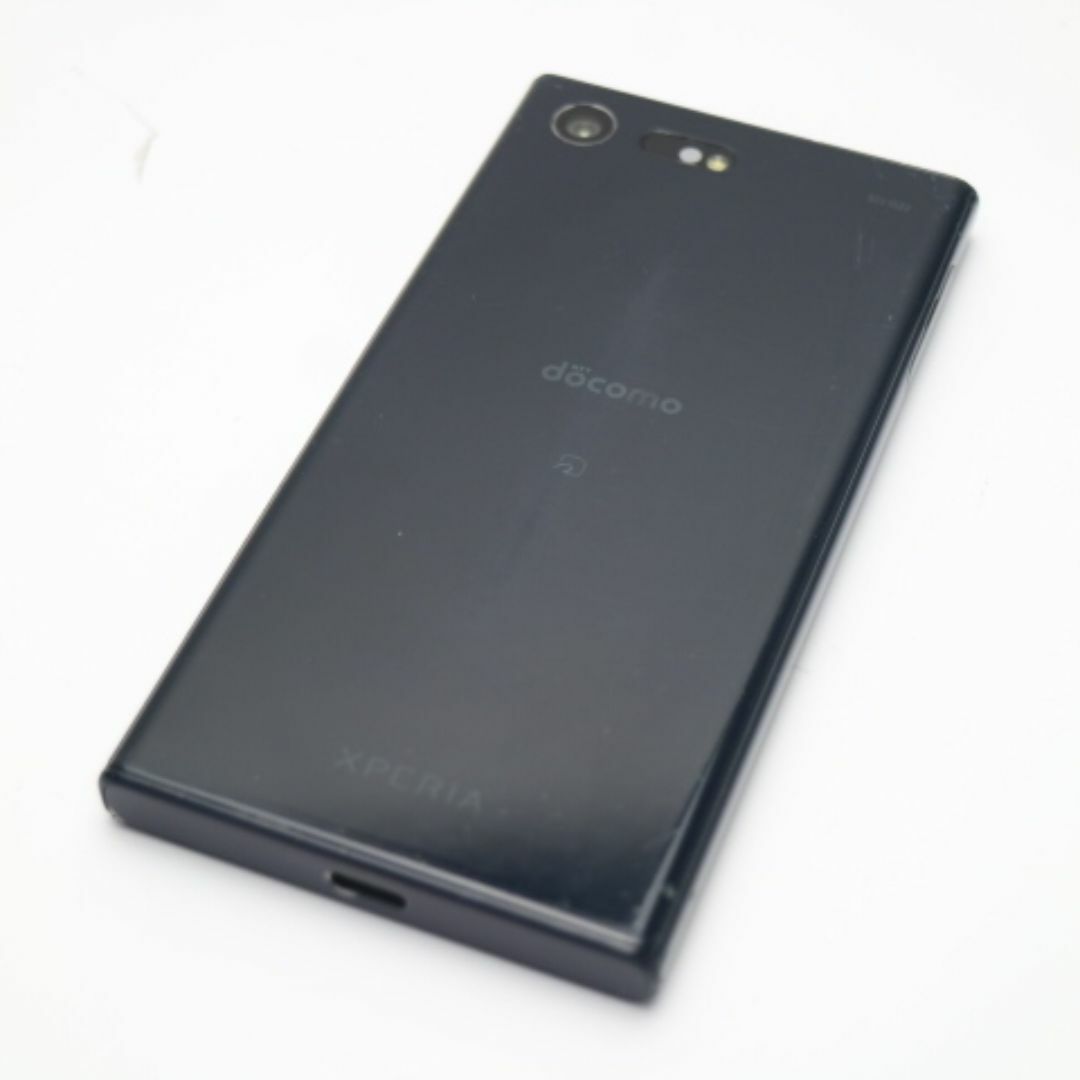 Xperia(エクスペリア)の良品中古 SO-02J Xperia X Compact ブラック  M666 スマホ/家電/カメラのスマートフォン/携帯電話(スマートフォン本体)の商品写真