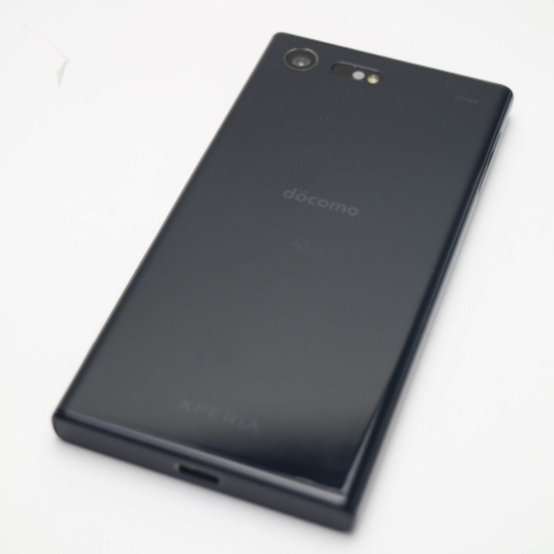 Xperia(エクスペリア)の新品同様 SO-02J Xperia X Compact ブラック  M666 スマホ/家電/カメラのスマートフォン/携帯電話(スマートフォン本体)の商品写真