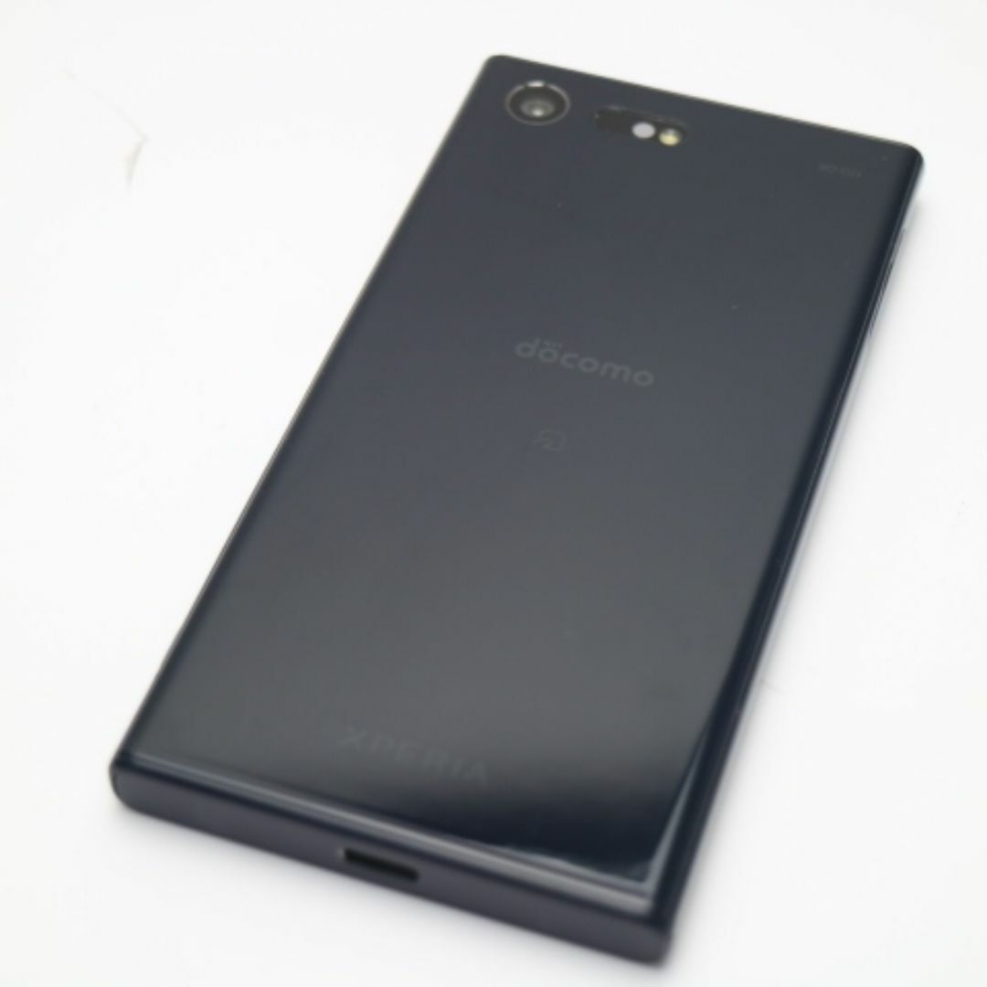 Xperia(エクスペリア)の超美品 SO-02J Xperia X Compact ブラック  M666 スマホ/家電/カメラのスマートフォン/携帯電話(スマートフォン本体)の商品写真