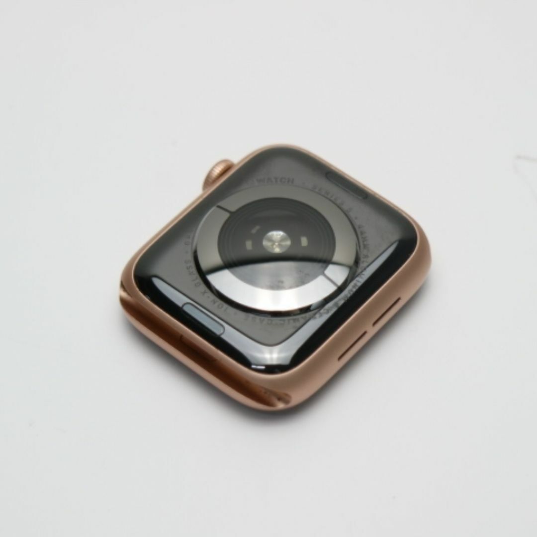 Apple(アップル)の良品中古 Apple Watch series5 44mm GPS ゴールド  M666 スマホ/家電/カメラのスマホ/家電/カメラ その他(その他)の商品写真