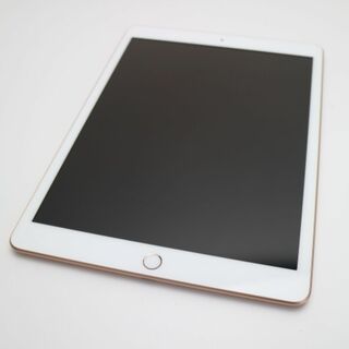 アイパッド(iPad)の超美品 iPad 第8世代 Wi-Fi 128GB  ゴールド M666(タブレット)
