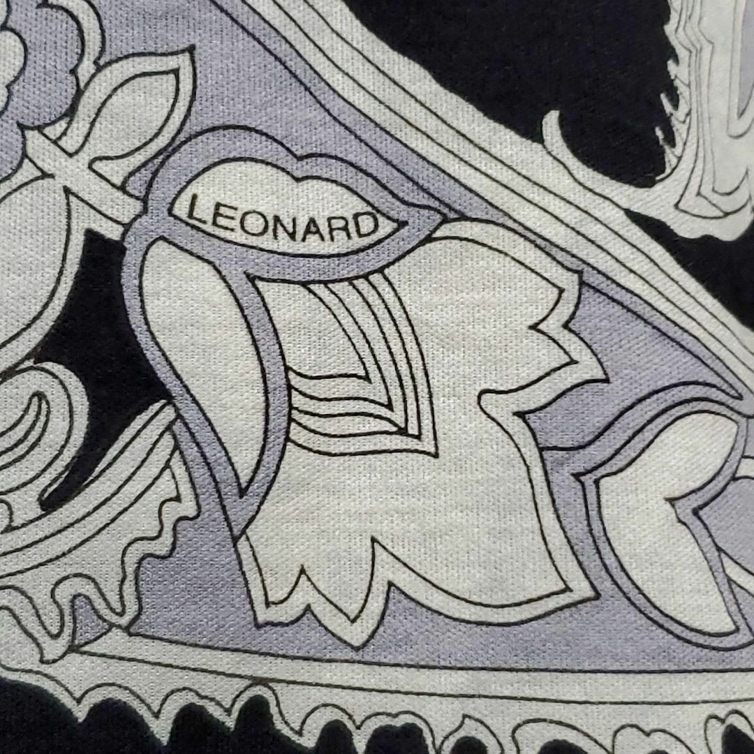 LEONARD(レオナール)の美品 M レオナール アンサンブル カーディガン カットソー 黒 ペイズリー花柄 レディースのトップス(Tシャツ(半袖/袖なし))の商品写真