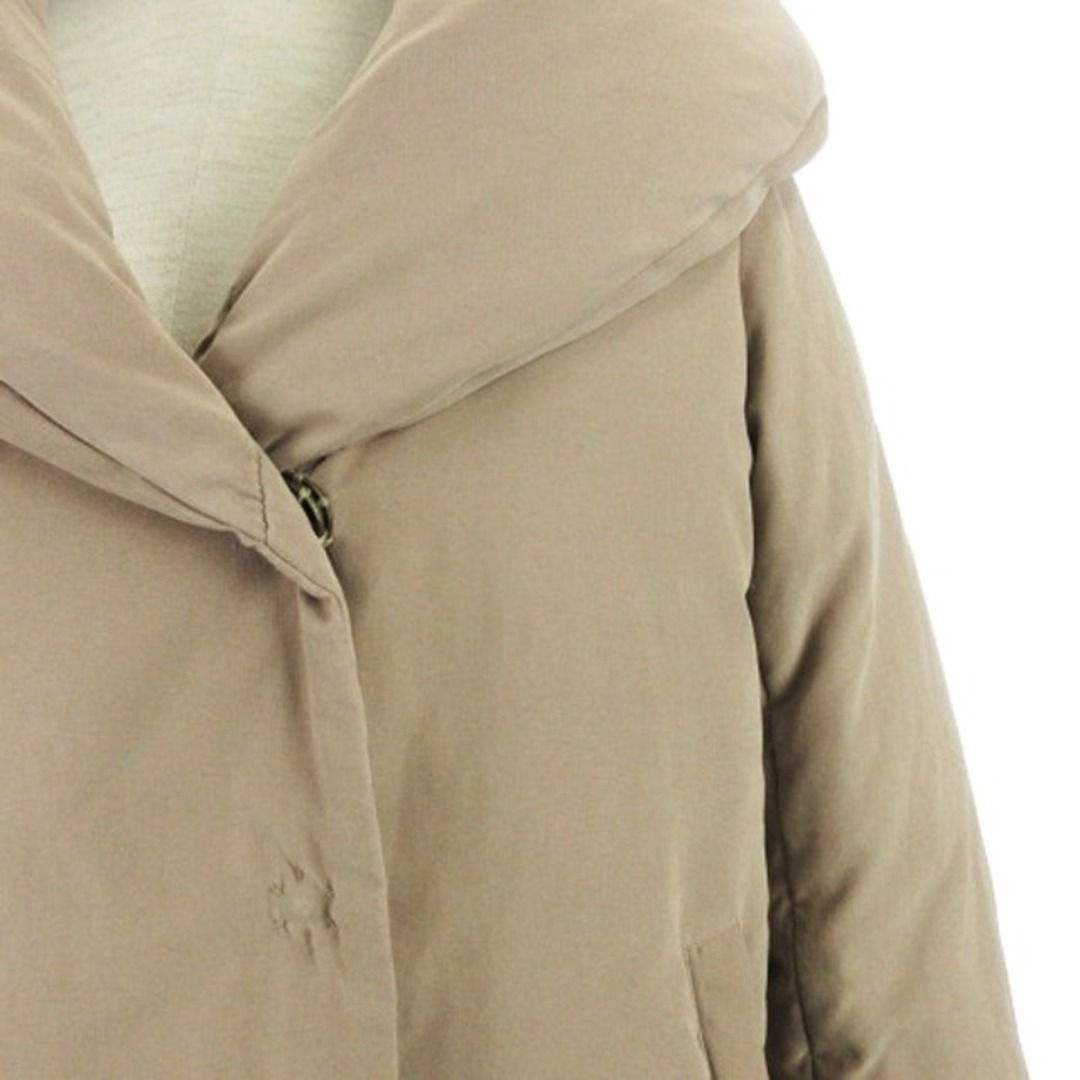 レディラックルカ ダウンコート ショールカラー ベージュ アウター レディースのジャケット/アウター(ダウンコート)の商品写真