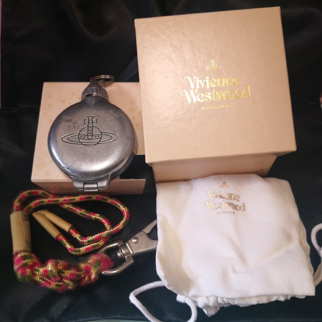 Vivienne Westwood(ヴィヴィアンウエストウッド)のVivienne Westwood Portable ashtray レディースのファッション小物(その他)の商品写真