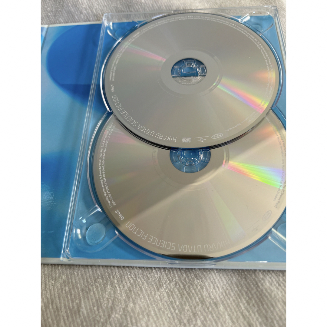 【限定版】SCIENCE FICTION 宇多田ヒカル　 エンタメ/ホビーのCD(ポップス/ロック(邦楽))の商品写真