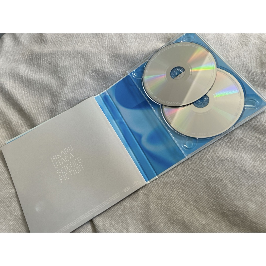 【限定版】SCIENCE FICTION 宇多田ヒカル　 エンタメ/ホビーのCD(ポップス/ロック(邦楽))の商品写真