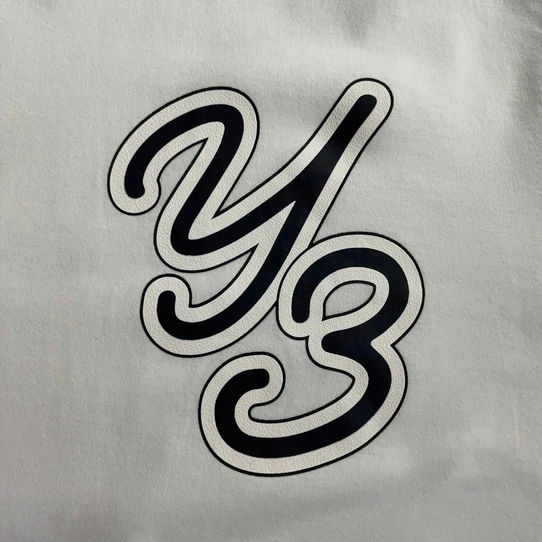 Y-3(ワイスリー)の9437【近年モデル】Y-3☆ワンポイントロゴ定番カラーtシャツ　入手困難 メンズのトップス(Tシャツ/カットソー(半袖/袖なし))の商品写真