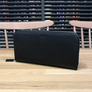 プラダ(PRADA)の超美品 プラダ サフィアーノレザー ラウンドファスナー長財布 ブラック メンズ(長財布)