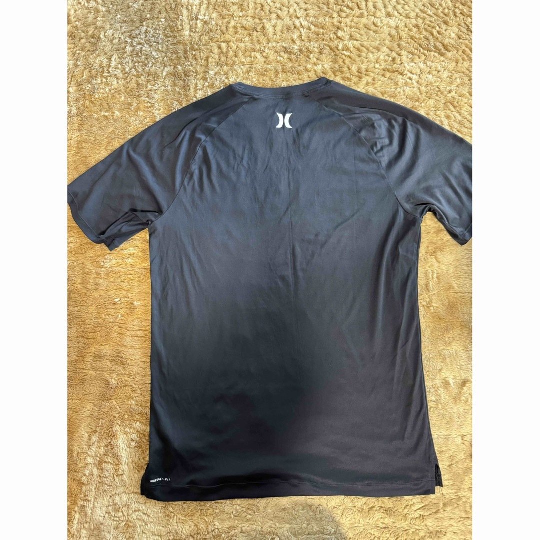 Hurley(ハーレー)の美品　Hurley ハーレー　半袖　Mメンズ　ブラック　UPF50+ UVカット メンズのトップス(Tシャツ/カットソー(半袖/袖なし))の商品写真