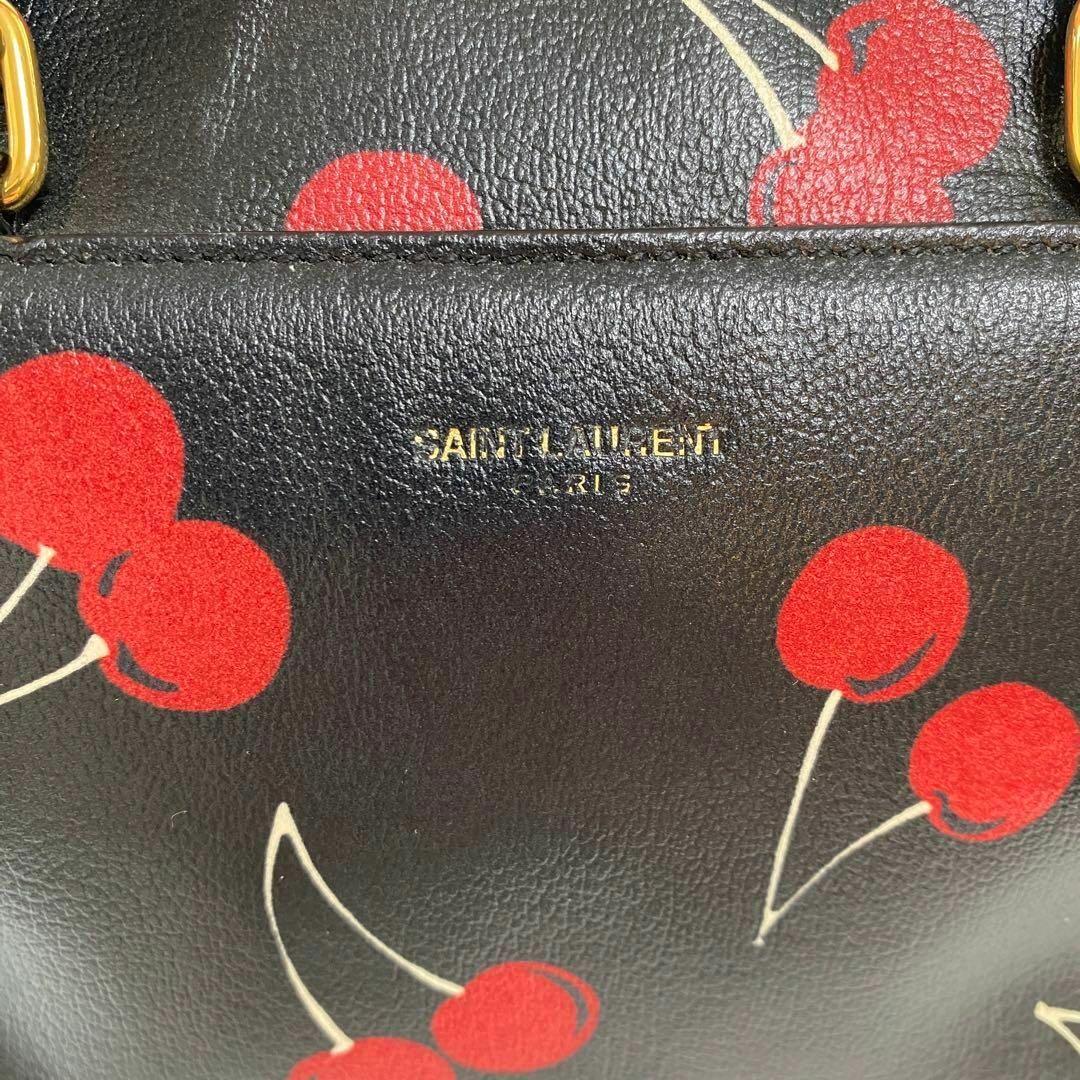 Saint Laurent(サンローラン)のサンローラン SAINTLAURENT 330958 ベイビーダッフル チェリー レディースのバッグ(ショルダーバッグ)の商品写真