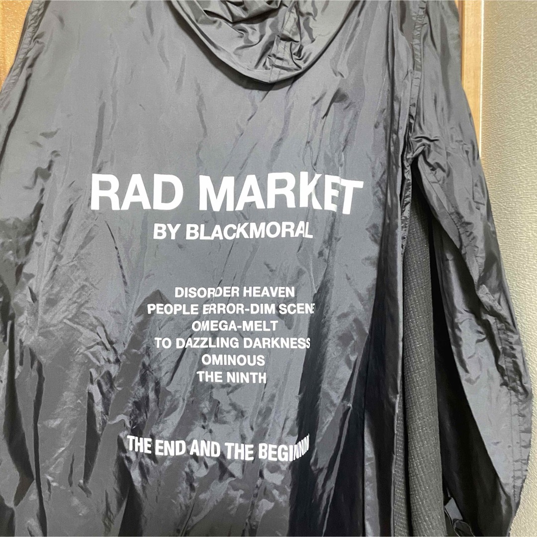 the GazettE グッズ　BLACKMORAL 富士急　白黒ナイロンコート レディースのジャケット/アウター(ロングコート)の商品写真