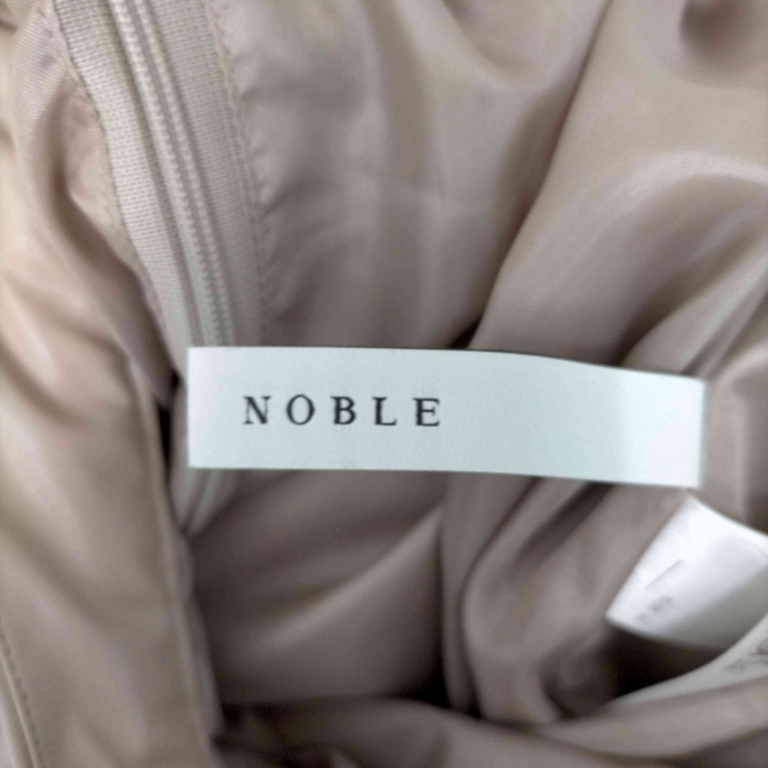 Noble(ノーブル)のNoble(ノーブル) 22AW フェイクレザープリーツスカート ロング レディースのスカート(その他)の商品写真