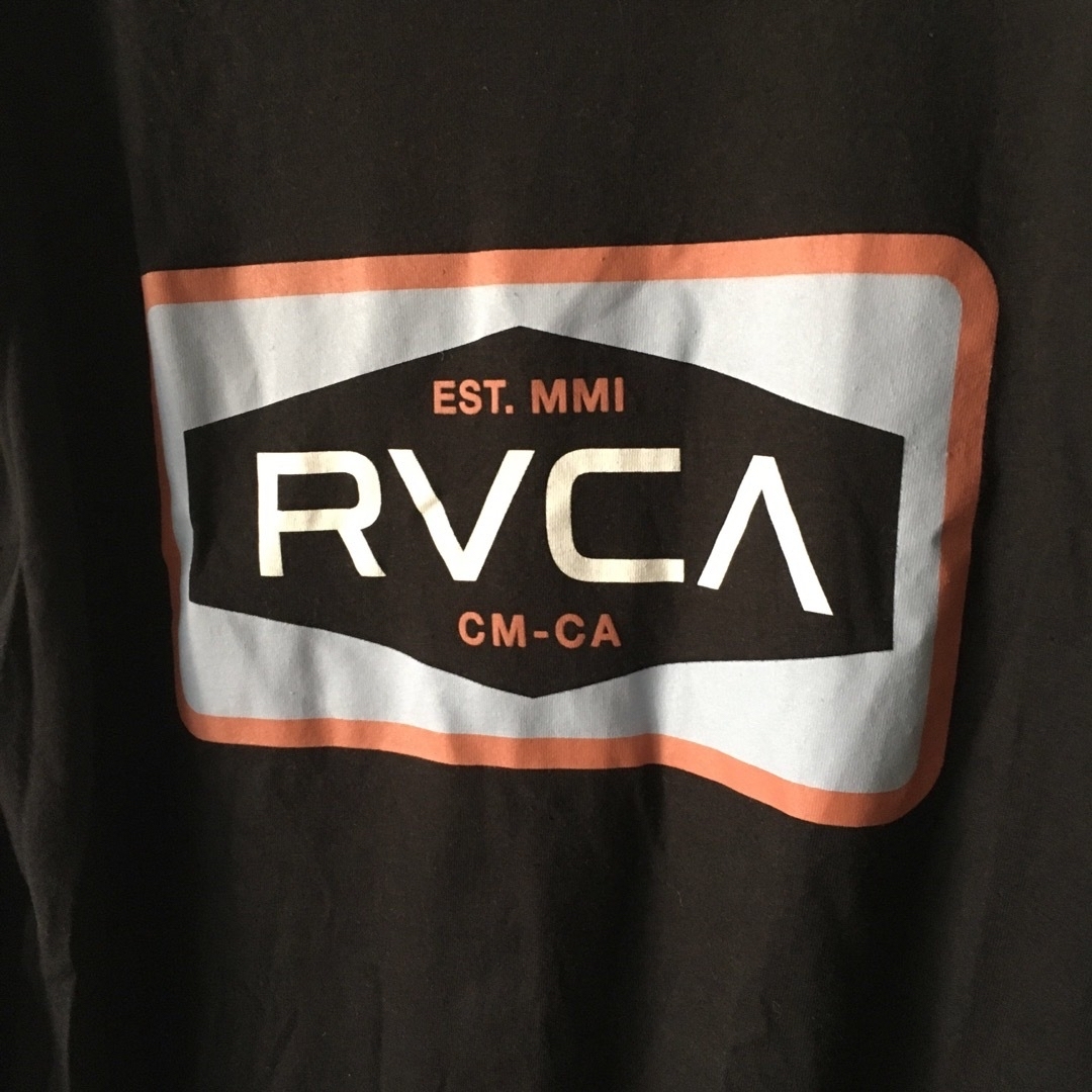 RVCA(ルーカ)のRVCAルーカUS限定newアイコンロゴデザインロングスリーブＴシャツ メンズのトップス(Tシャツ/カットソー(七分/長袖))の商品写真