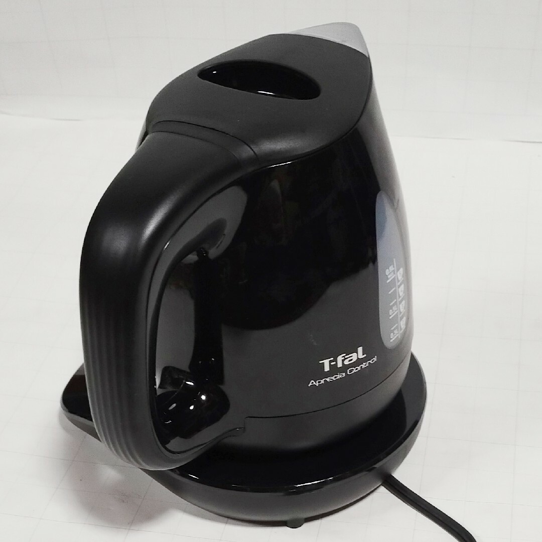 T-fal(ティファール)のゴウちゃん様用【送料無料】T−FAL KO7208JP★アプレシア コントロール スマホ/家電/カメラの生活家電(電気ケトル)の商品写真