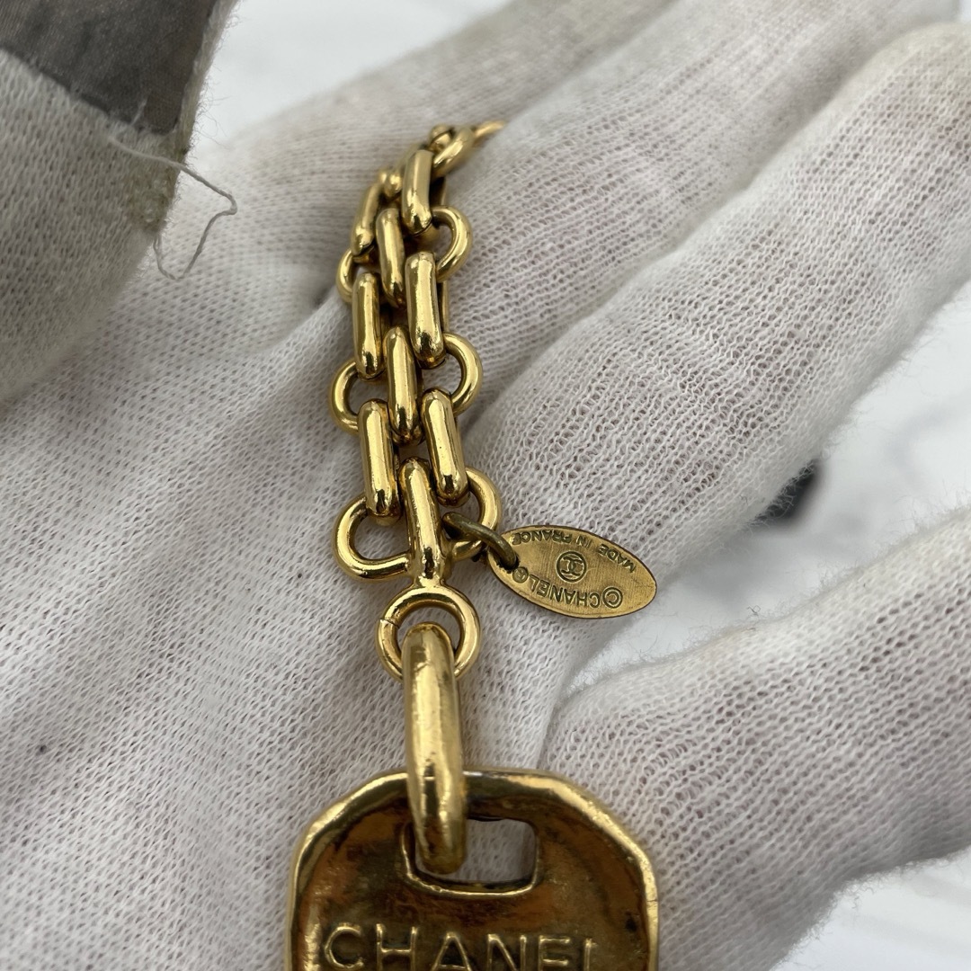 CHANEL(シャネル)のCHANEL シャネル　キーリング　キーホルダー　ヴィンテージ　ゴールド　豆あり メンズのファッション小物(キーホルダー)の商品写真