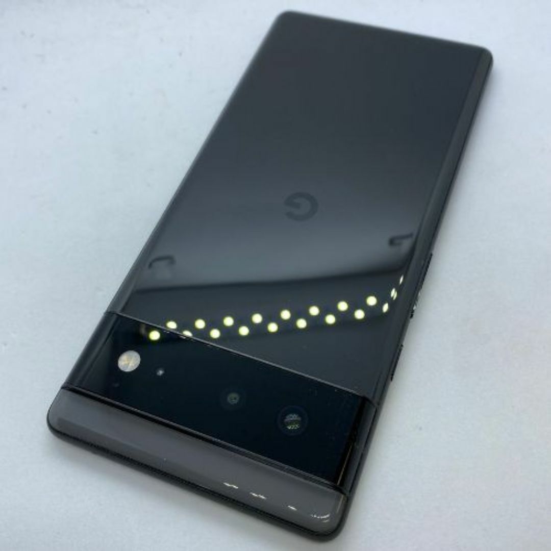 Google(グーグル)の【中古品】Google Pixel 6 Softbank SIMロック解除済 128GB ブラック スマホ/家電/カメラのスマートフォン/携帯電話(スマートフォン本体)の商品写真