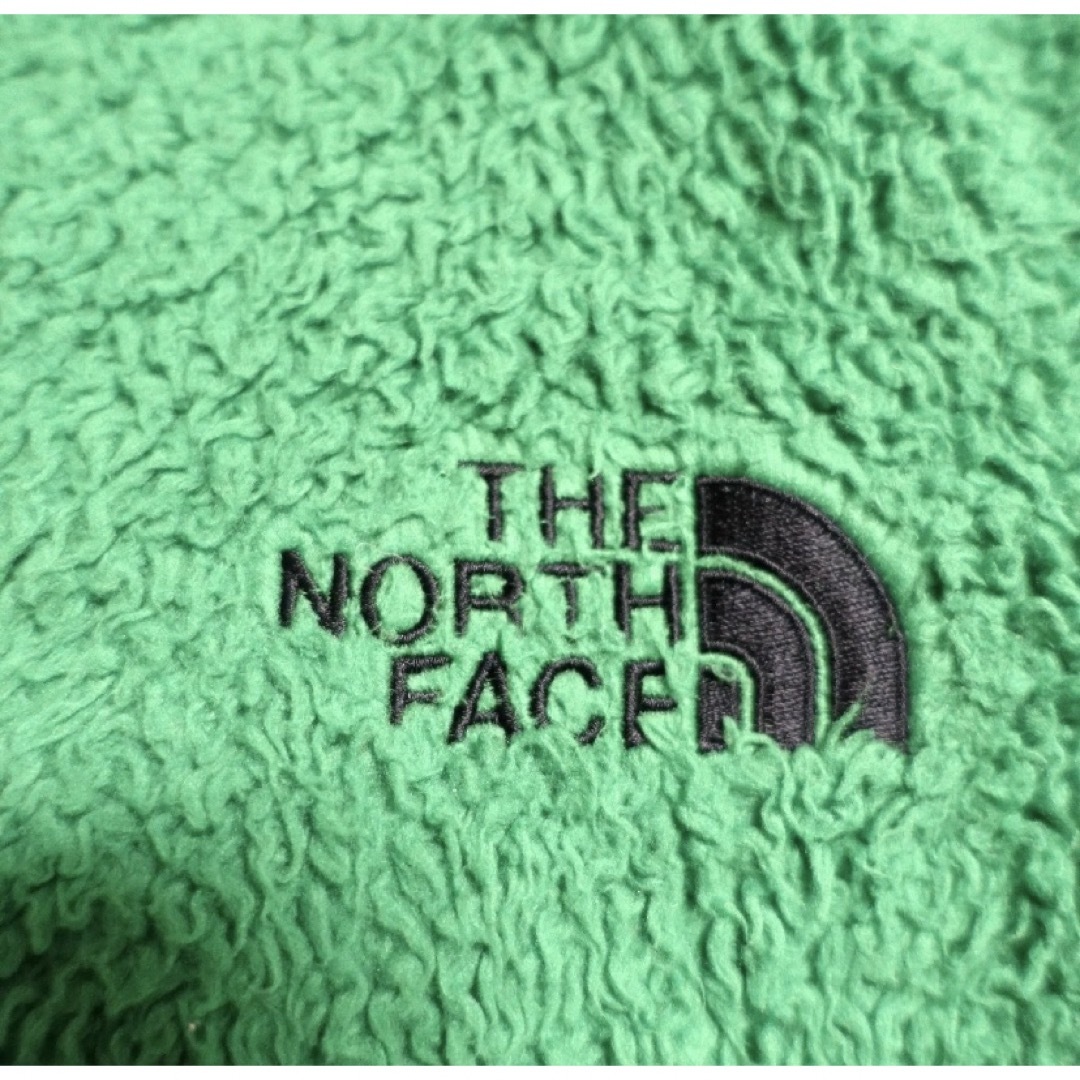 THE NORTH FACE(ザノースフェイス)のノースフェイス　ボア　フリースジャケット　アウター　キッズ140   グリーン キッズ/ベビー/マタニティのキッズ服男の子用(90cm~)(ジャケット/上着)の商品写真