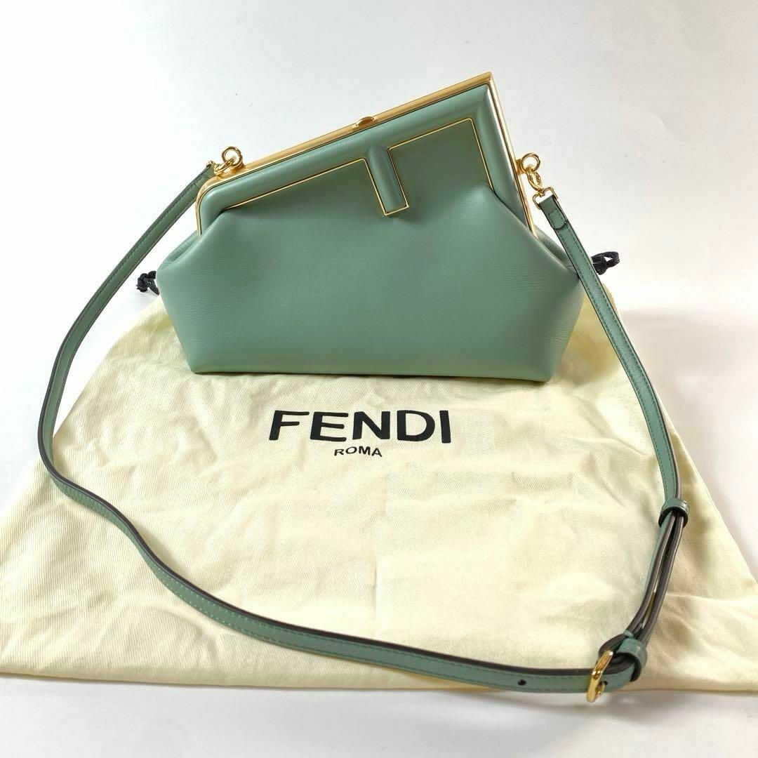 FENDI(フェンディ)の美品 フェンディ FENDI ファーストスモール 8BP129 ショルダーバッグ レディースのバッグ(ショルダーバッグ)の商品写真