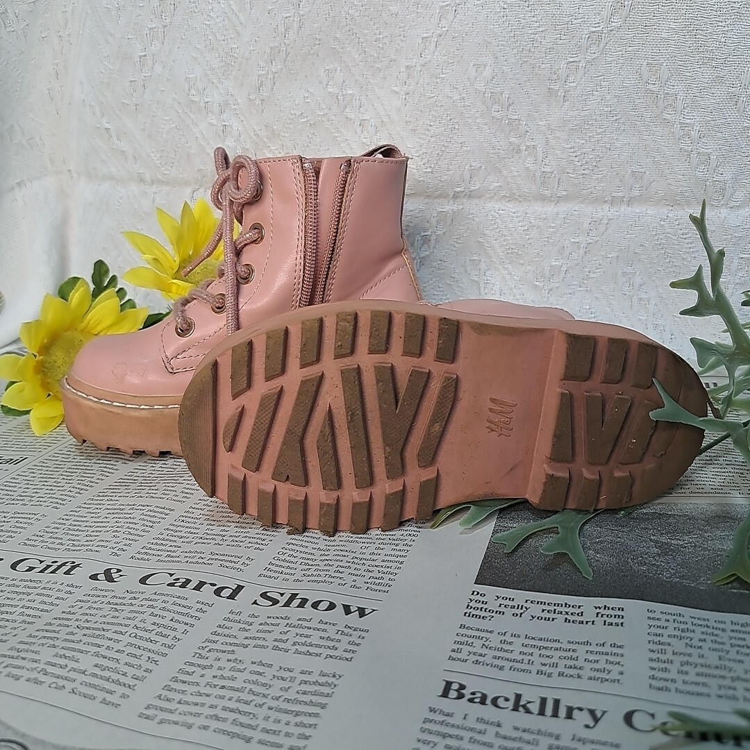 H&M　キッズ　ベビー　ブーツ　かわいい　ピンク キッズ/ベビー/マタニティのキッズ靴/シューズ(15cm~)(ブーツ)の商品写真