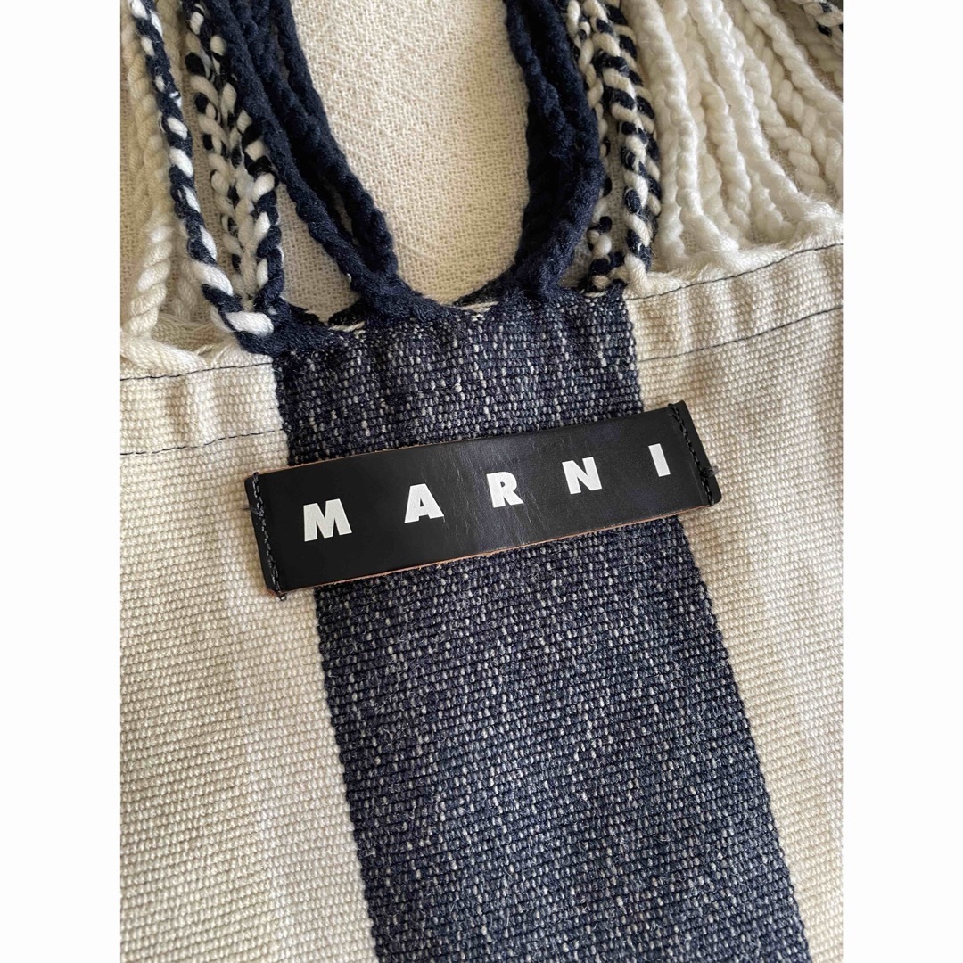 Marni(マルニ)のMARNI ナチュラルランダムストライプ ハンモックバッグ レディースのバッグ(ショルダーバッグ)の商品写真