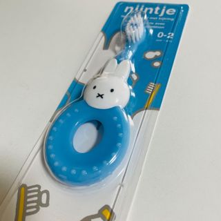 ミッフィー(miffy)のmiffy【日本未販売】ミッフィ　幼児用  子供用歯ブラシ　2本セット　オランダ(歯ブラシ/デンタルフロス)