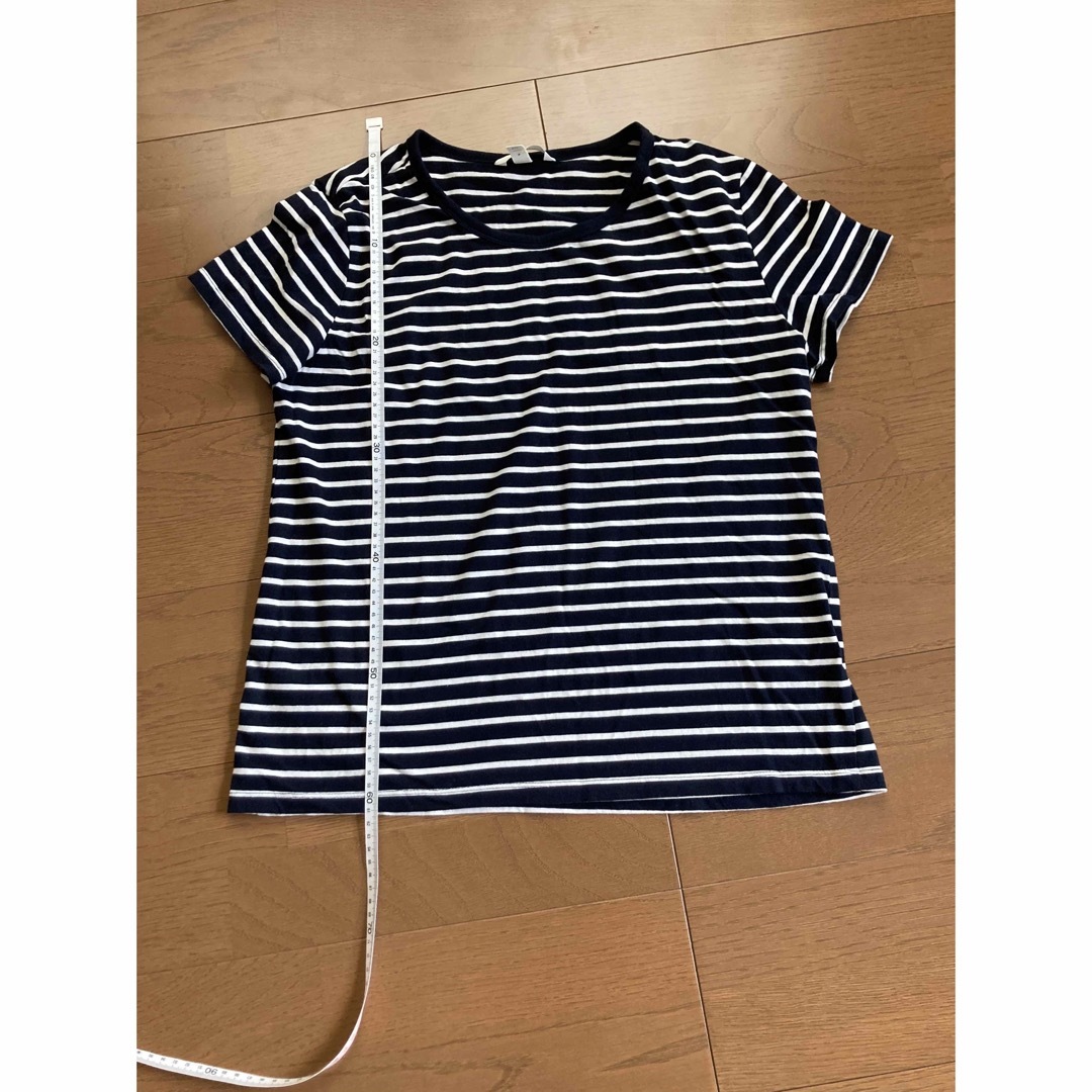 H&M(エイチアンドエム)のTシャツ レディースのトップス(Tシャツ(半袖/袖なし))の商品写真