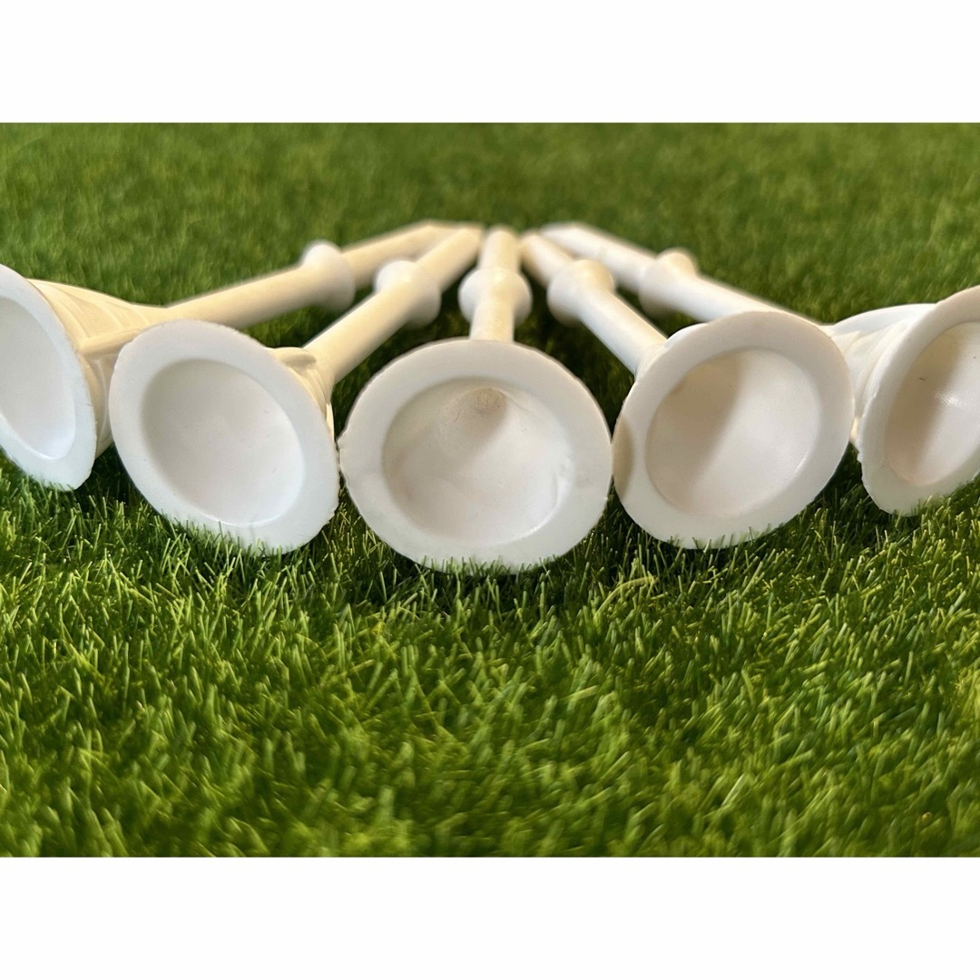 ヘッド大ボール置きやすいプラスチック製ゴルフティーホワイト8.3㎝5本 スポーツ/アウトドアのゴルフ(その他)の商品写真