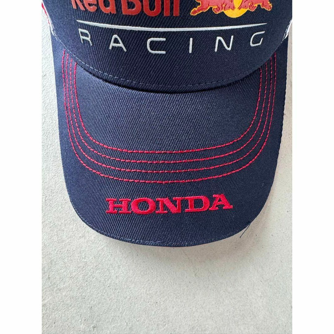 Red Bull(レッドブル)のオラクル レッドブル レーシング 日本限定 鈴鹿サーキットコラボキャップ2024 メンズの帽子(キャップ)の商品写真