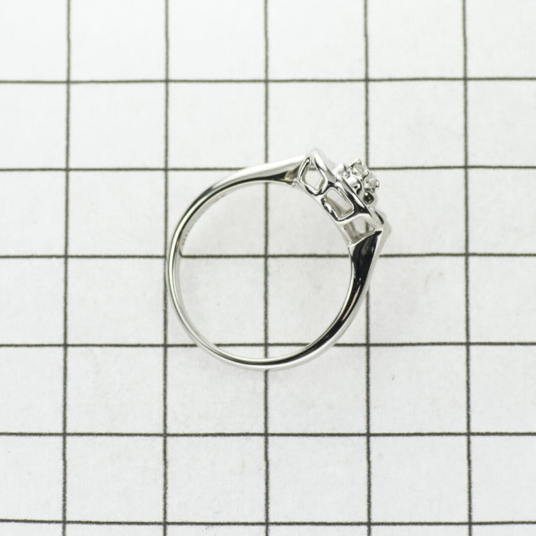 Pt850 ダイヤモンド リング 0.10ct フラワー レディースのアクセサリー(リング(指輪))の商品写真