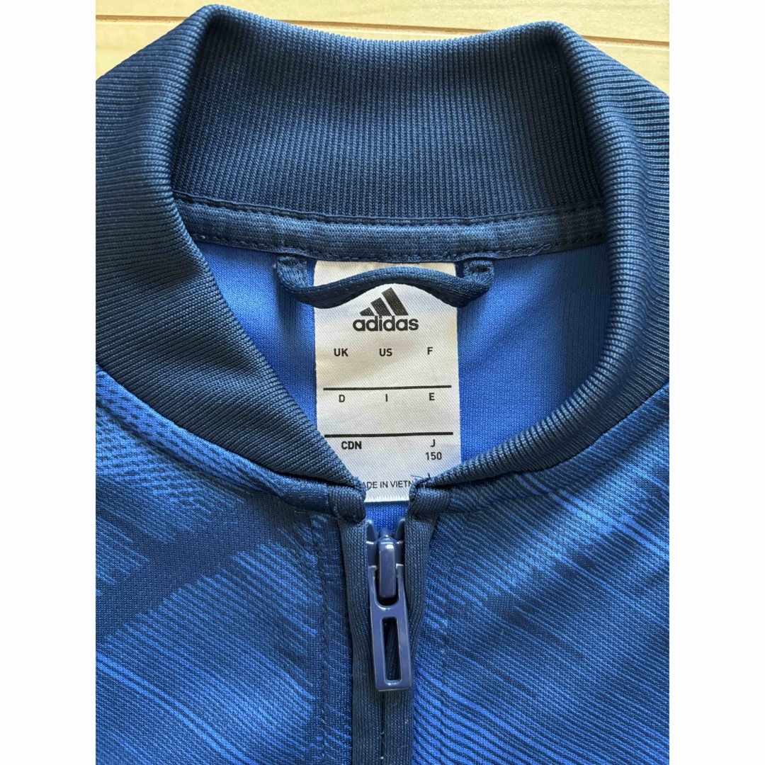 adidas(アディダス)のアディダス　ジャージ　150 キッズ/ベビー/マタニティのキッズ服男の子用(90cm~)(ジャケット/上着)の商品写真