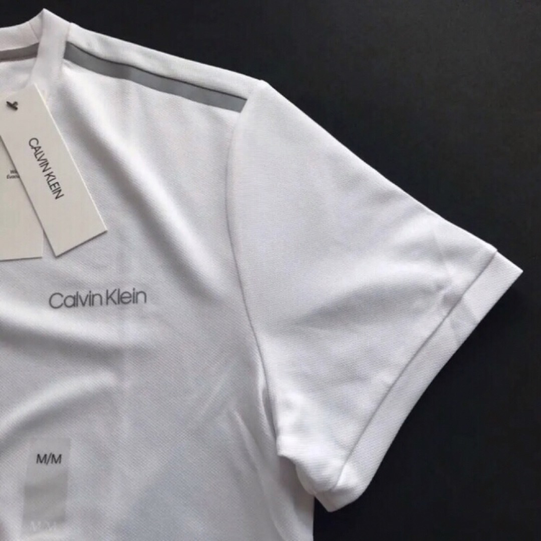 Calvin Klein(カルバンクライン)のレア新品 カルバンクライン USA move365 メンズTシャツ 白 M 下着 メンズのトップス(Tシャツ/カットソー(半袖/袖なし))の商品写真