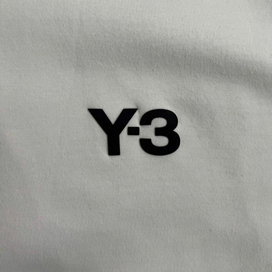 Y-3(ワイスリー)の9436【希少XLサイズ】Y-3☆ワンポイントロゴビッグサイズtシャツ入手困難 メンズのトップス(Tシャツ/カットソー(半袖/袖なし))の商品写真