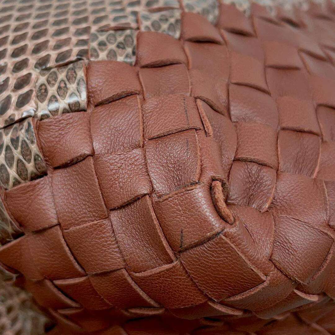 Bottega Veneta(ボッテガヴェネタ)のボッテガヴェネタ トートバッグ イントレチャート アイヤーズ パイソン 340149 BOTTEGA VENETA レディースのバッグ(トートバッグ)の商品写真