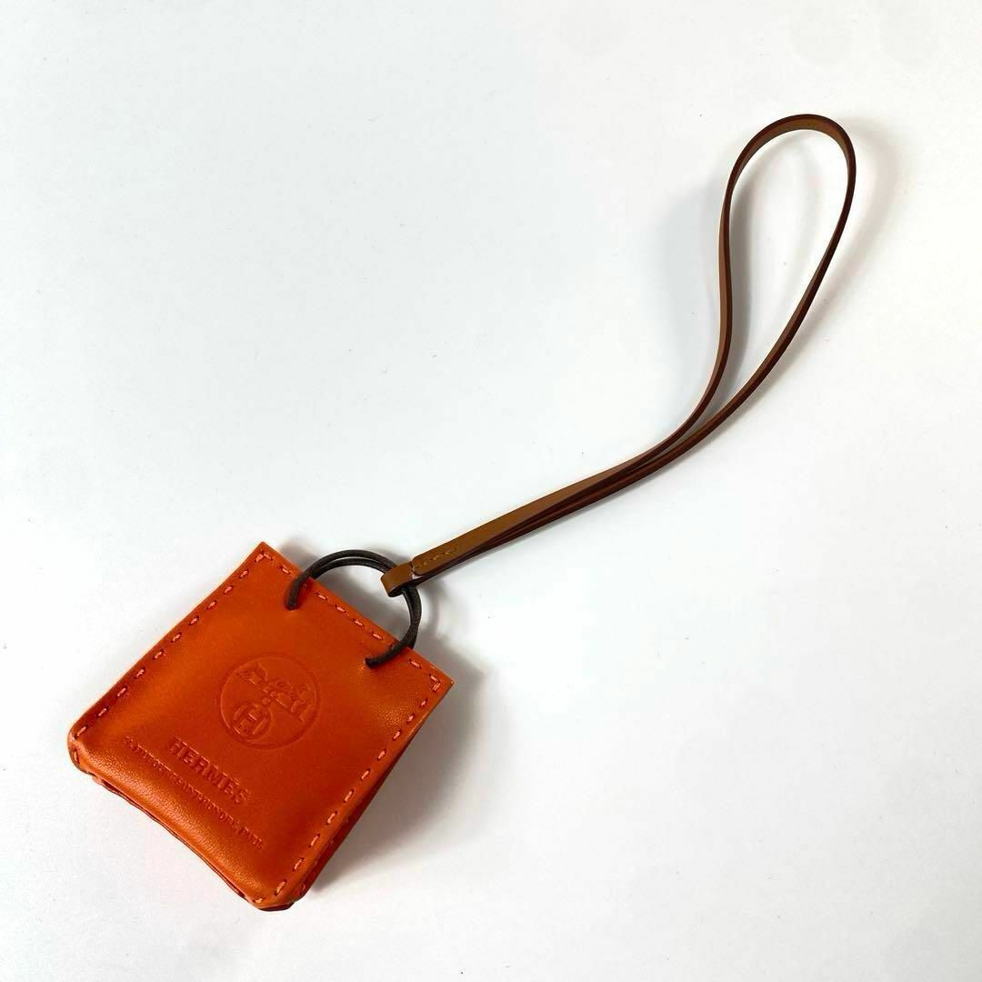 Hermes(エルメス)の美品 エルメス HERMES サックオランジュ チャーム アミューミロ レディースのファッション小物(キーホルダー)の商品写真