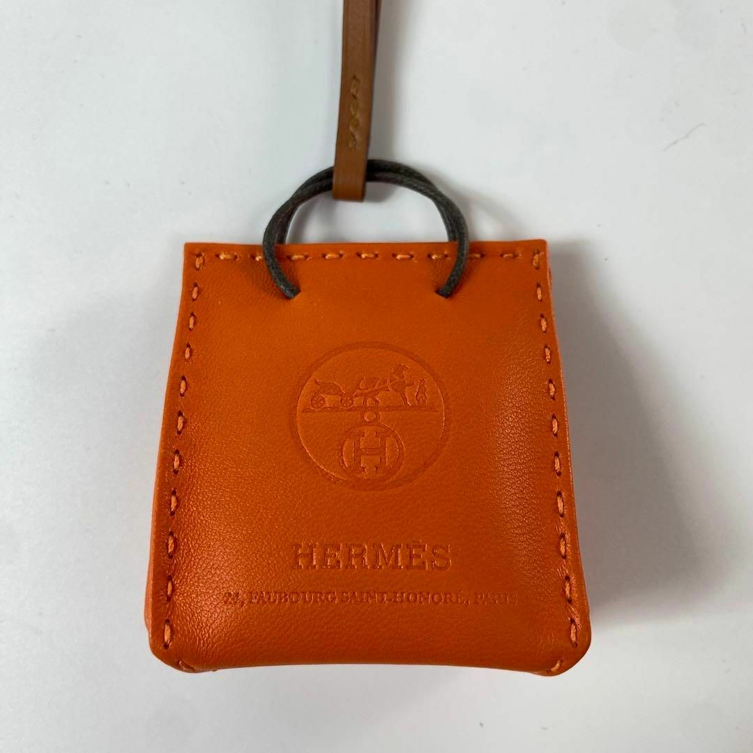 Hermes(エルメス)の美品 エルメス HERMES サックオランジュ チャーム アミューミロ レディースのファッション小物(キーホルダー)の商品写真