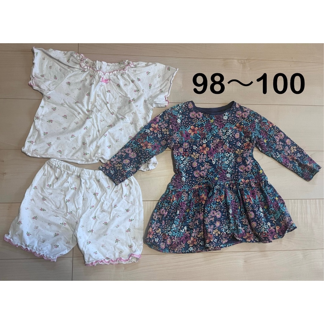 NEXT(ネクスト)の女の子 100size まとめ売り キッズ/ベビー/マタニティのキッズ服女の子用(90cm~)(ワンピース)の商品写真