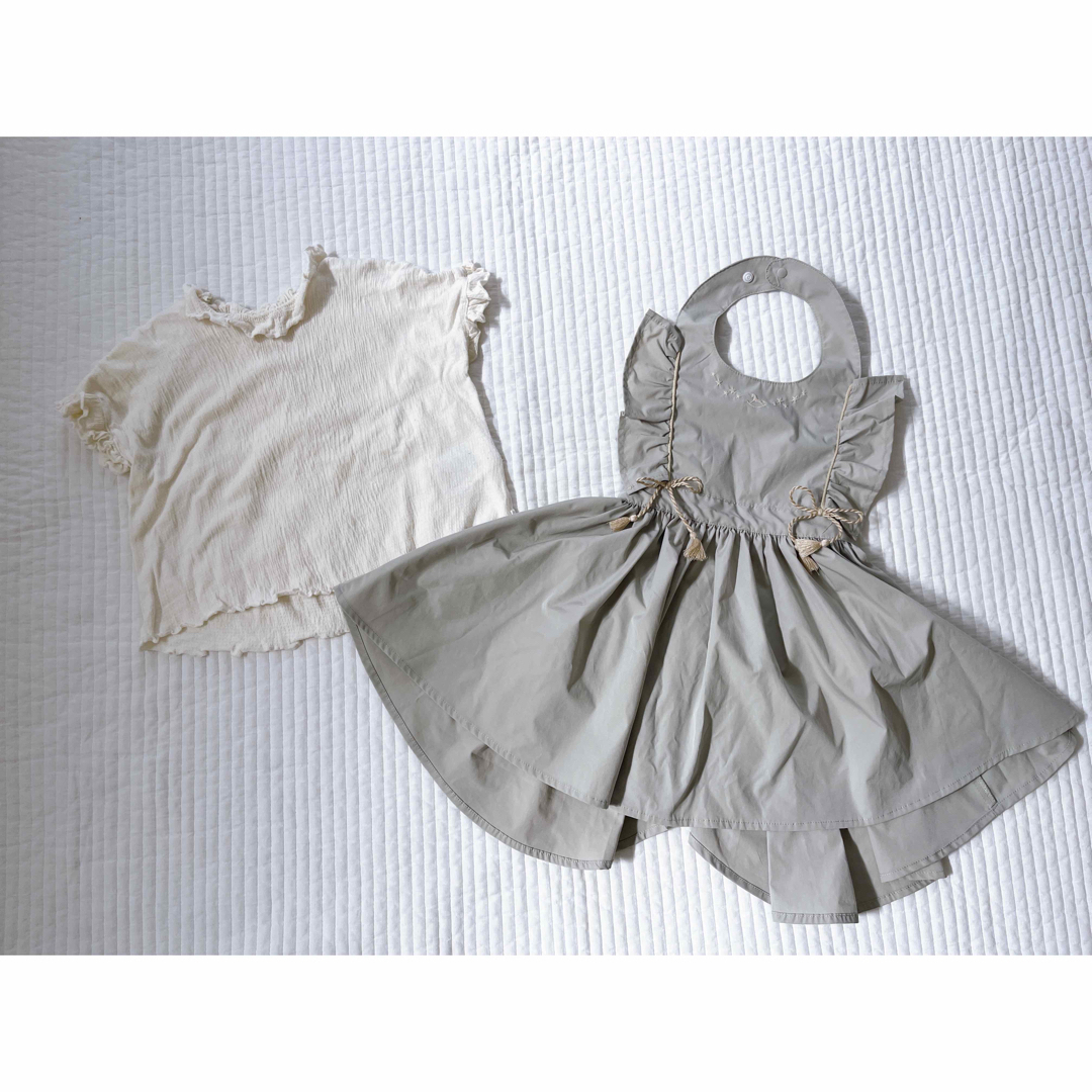 コトリ　エプロンワンピース　半袖トップス2点セット キッズ/ベビー/マタニティのキッズ服女の子用(90cm~)(ワンピース)の商品写真